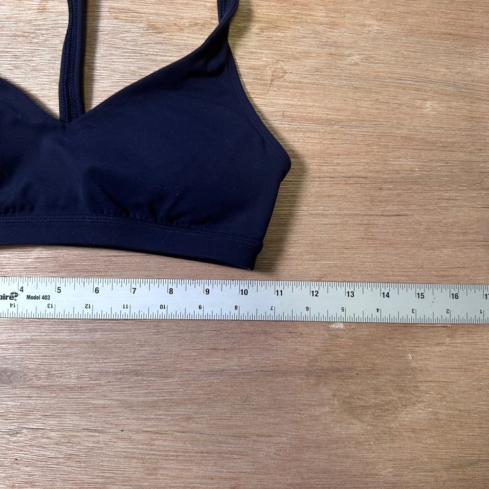 Lululemon Navy Blue Racerback Sports Bra V-Neck T-Back Activewear Womens Sz 2 - Picture 2 of 8